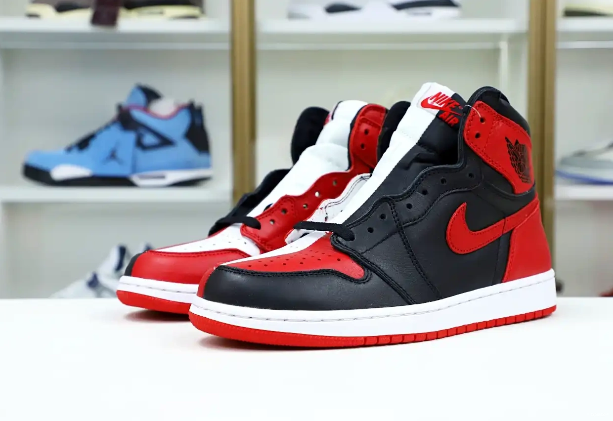 HOME' CHICAGO RETRO 'HOMAGE TO HIGH AIR JORDAN 1 OG NRG EXCLUSIVE 0601